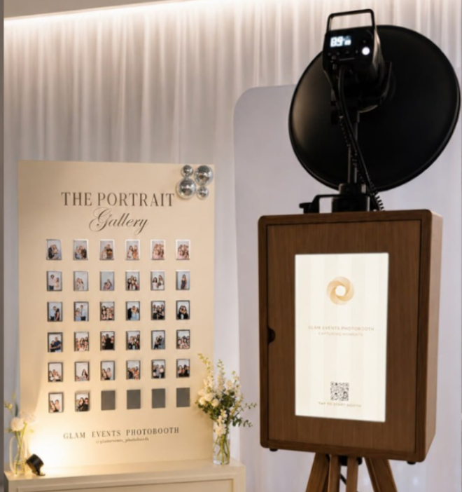 The-Portrait-Magnet-Wall2a