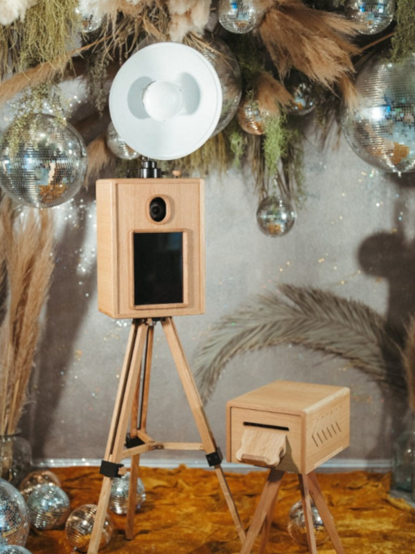 StudioBooth74